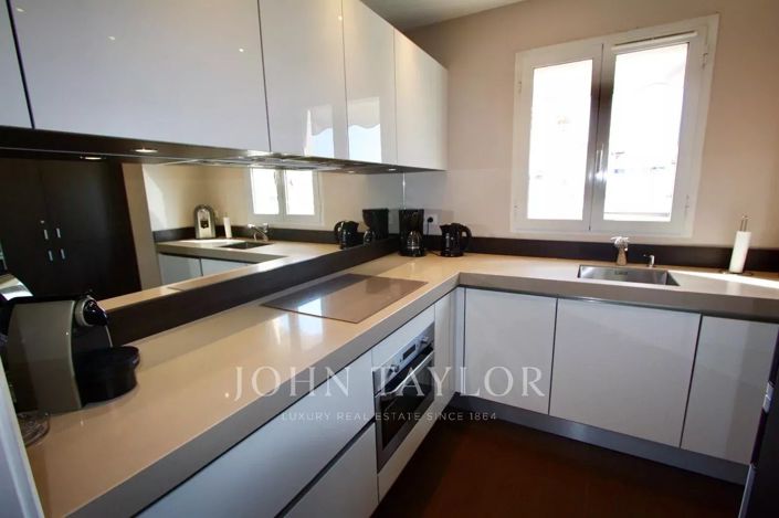 Image No.6-3 Bed Apartment for sale