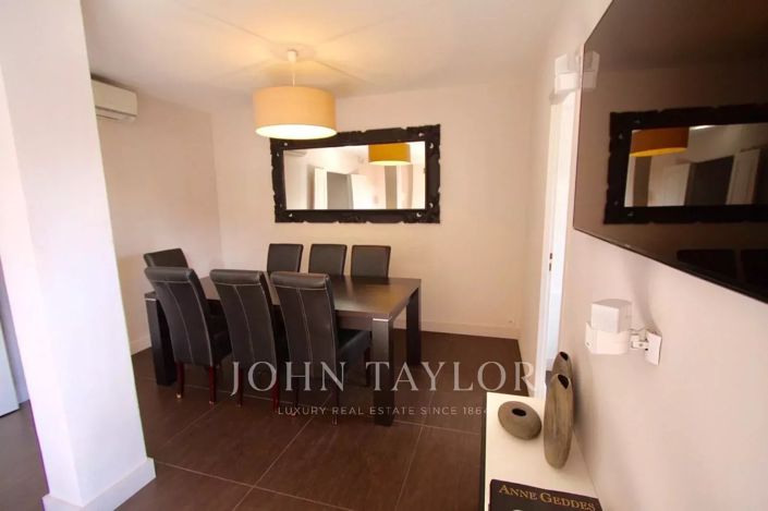 Image No.8-3 Bed Apartment for sale