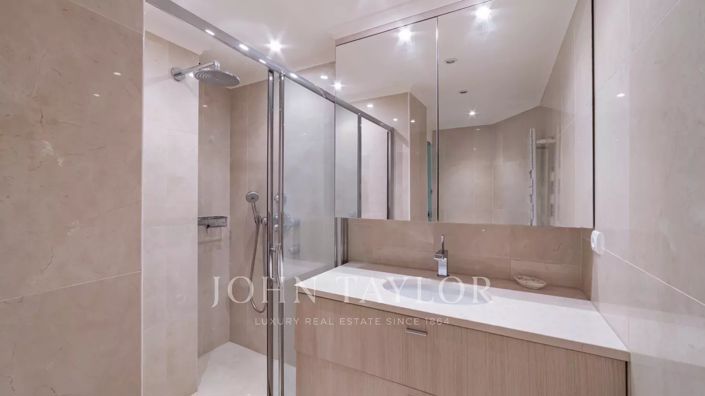 Image No.11-3 Bed Apartment for sale