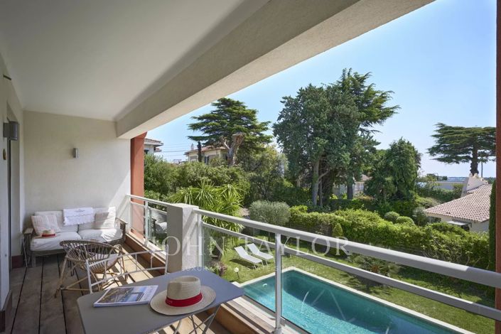 Image No.11-4 Bed House for sale