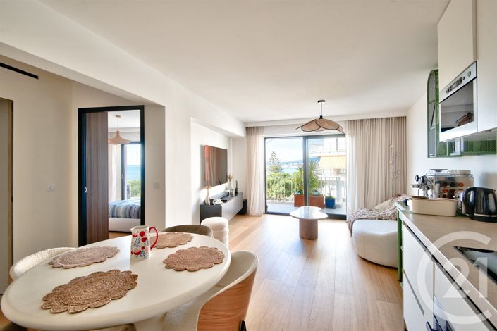 Image No.4-Appartement de 2 chambres à vendre à Nice