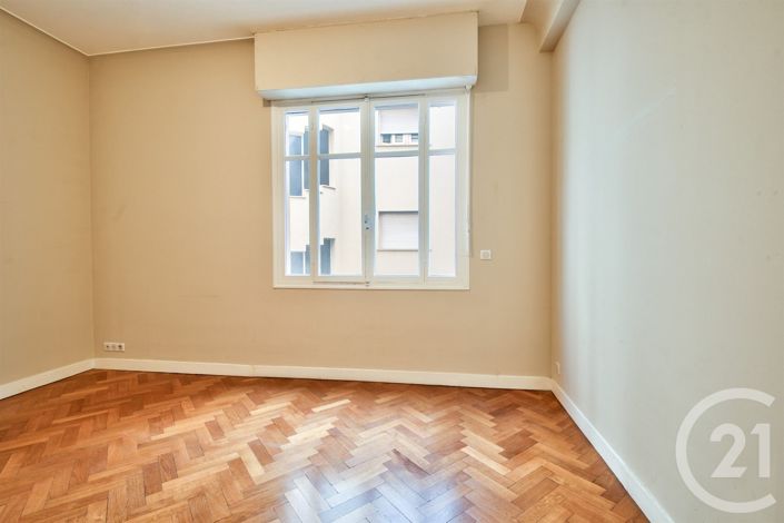 Image No.7-Appartement de 2 chambres à vendre à Nice