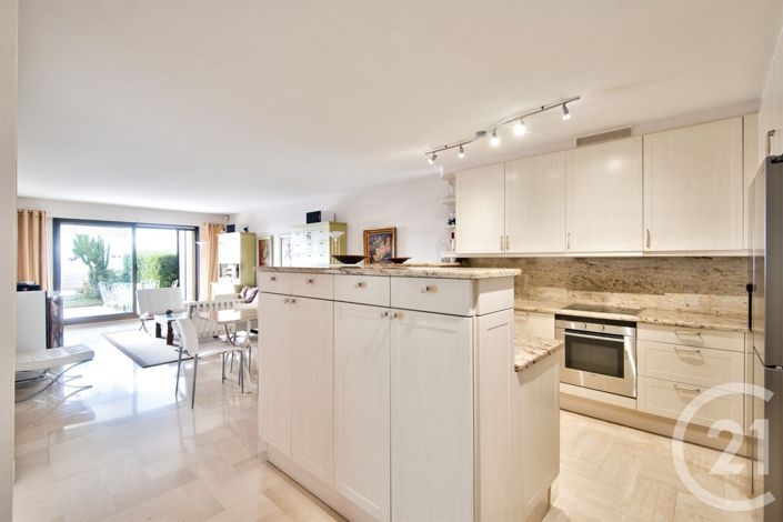 Image No.7-Appartement de 2 chambres à vendre à Nice