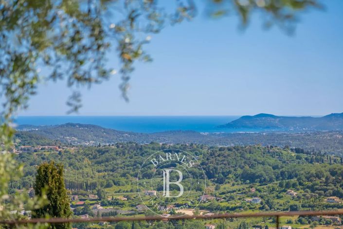 Image No.20-4 Bed House for sale