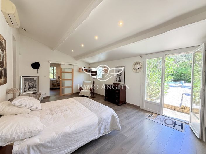 Image No.5-Maison de 5 chambres à vendre à Nîmes