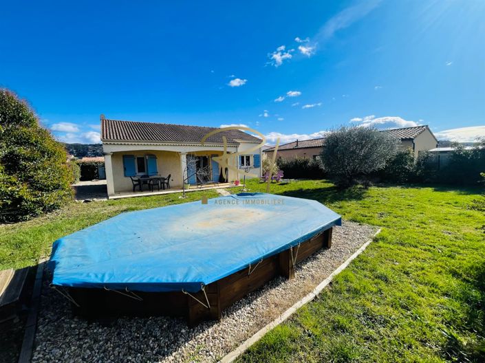 Image No.10-3 Bed House for sale