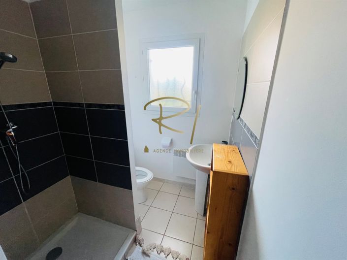 Image No.9-3 Bed House for sale