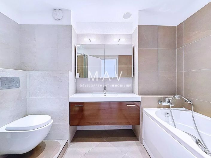 Image No.15-1 Bed Apartment for sale