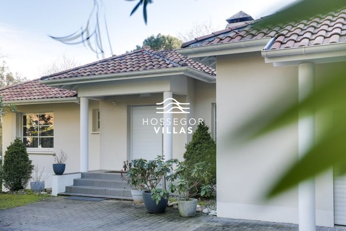 Image No.18-5 Bed House for sale