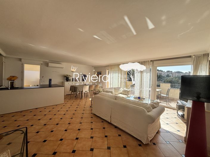 Image No.10-4 Bed Apartment for sale