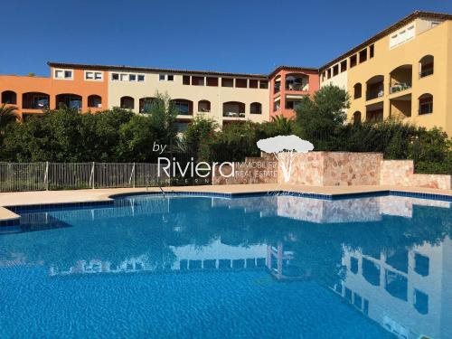 Image No.19-Appartement de 4 chambres à vendre à Cavalaire-sur-Mer