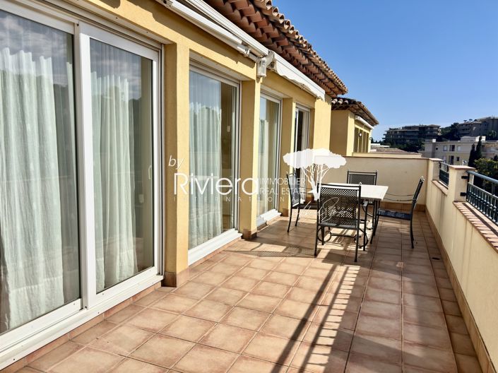 Image No.2-4 Bed Apartment for sale