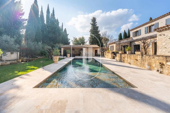 Image No.2-Maison de 5 chambres à vendre à Paradou