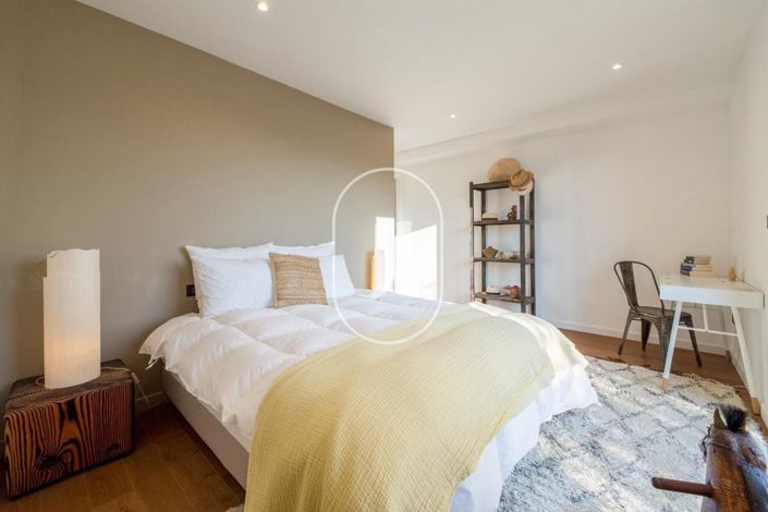 Image No.8-3 Bed House for sale