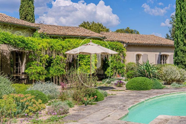 Image No.2-6 Bed House for sale
