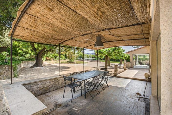 Image No.10-4 Bed House for sale