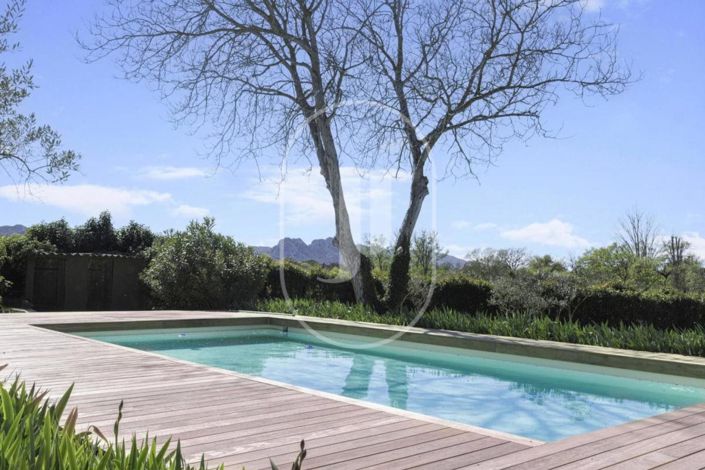 Image No.25-4 Bed House for sale