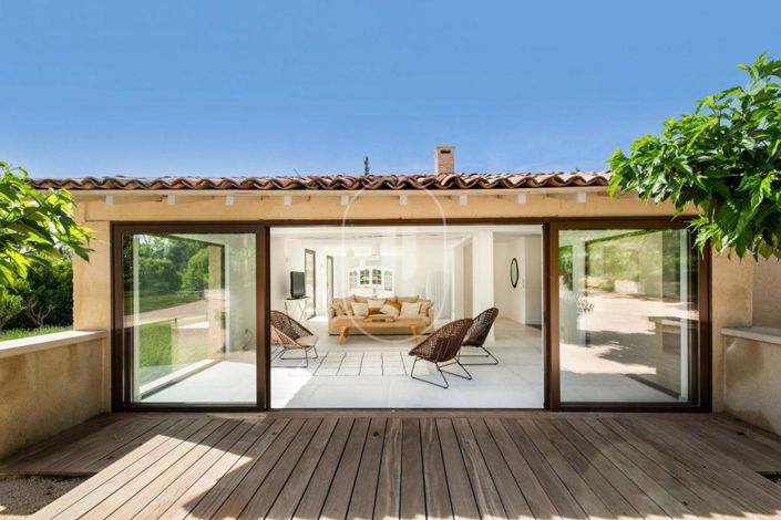 Image No.3-4 Bed House for sale