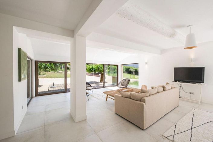 Image No.36-4 Bed House for sale