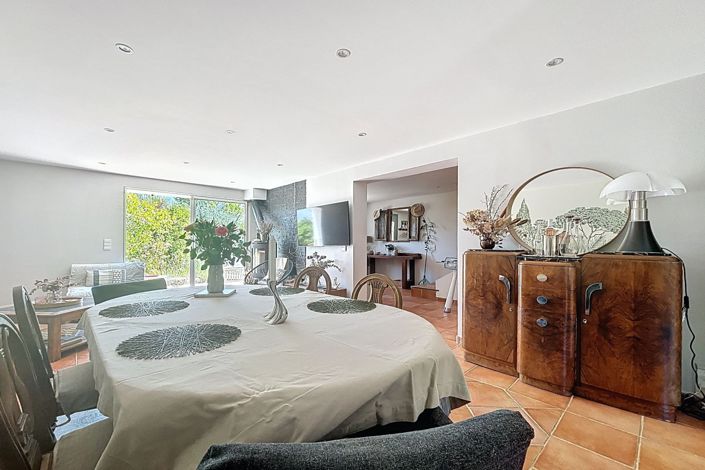 Image No.7-3 Bed House for sale