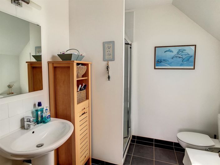 Image No.12-3 Bed House for sale