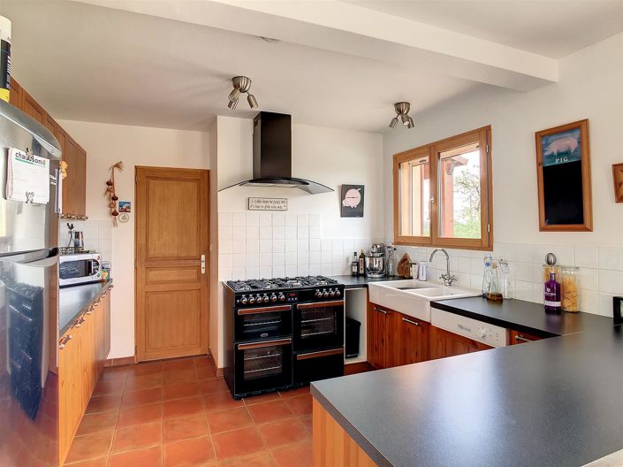 Image No.7-3 Bed House for sale