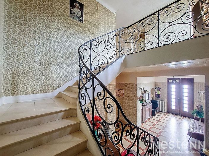 Image No.11-7 Bed House for sale