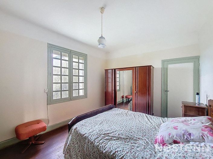 Image No.15-7 Bed House for sale