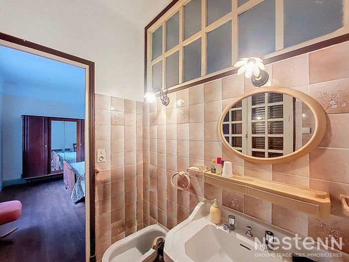 Image No.16-7 Bed House for sale