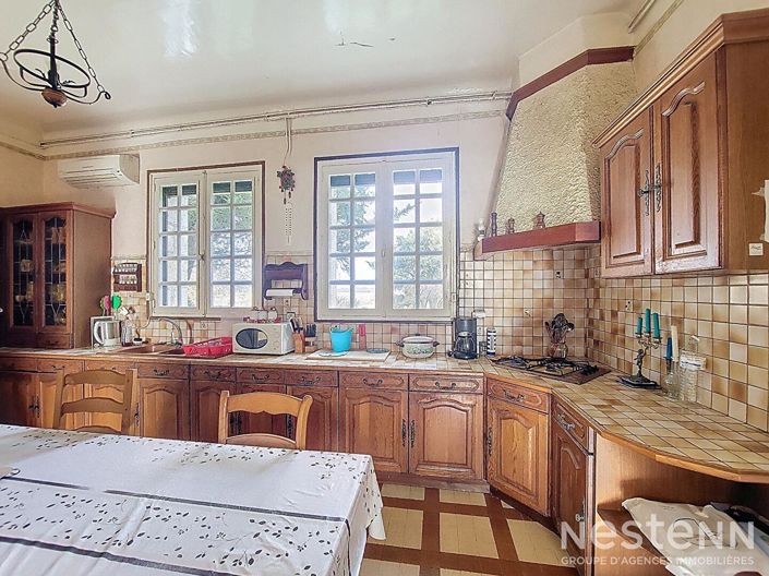 Image No.8-7 Bed House for sale