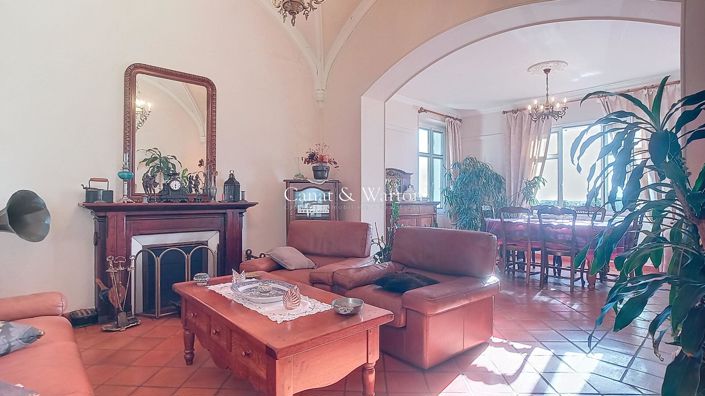 Image No.4-3 Bed Property for sale