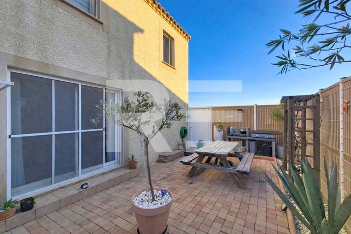 Image No.2-2 Bed House for sale