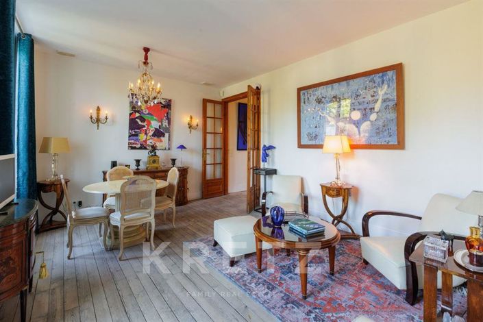 Image No.7-6 Bed Property for sale