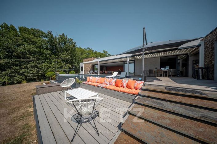 Image No.3-4 Bed House for sale