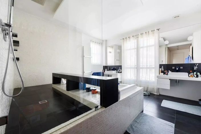 Image No.5-5 Bed Apartment for sale