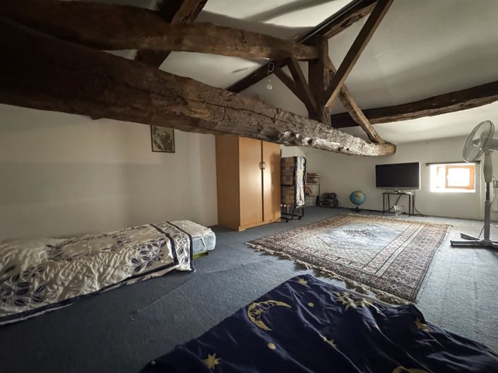 Image No.11-2 Bed House for sale