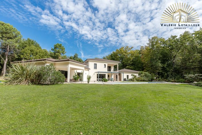 Image No.15-5 Bed House for sale