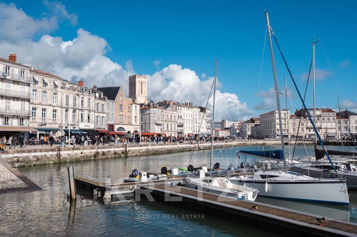 Image No.20-2 Bed Apartment for sale