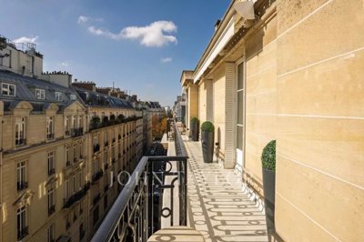 1 - Paris, Apartment
