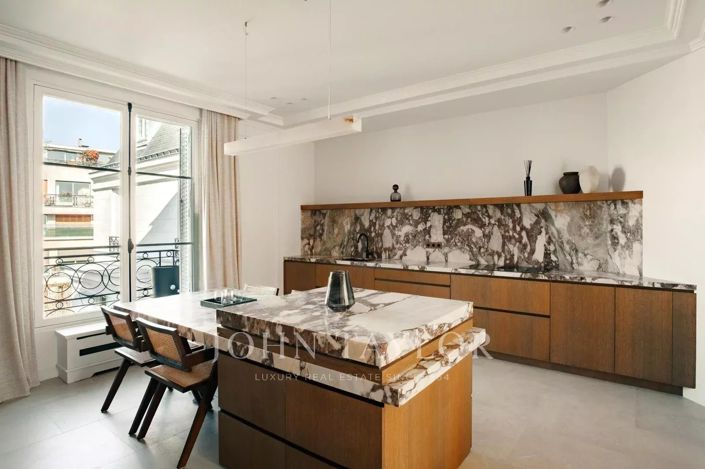 Image No.5-3 Bed Apartment for sale