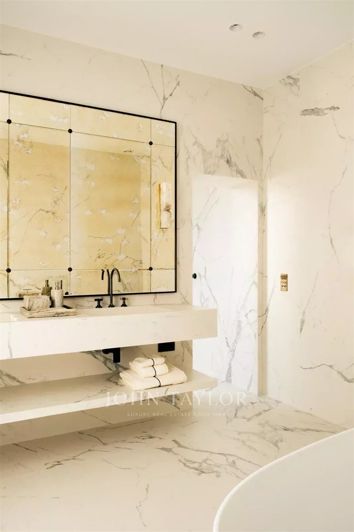 Image No.8-3 Bed Apartment for sale