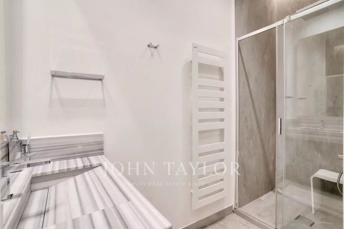 Image No.19-5 Bed Apartment for sale