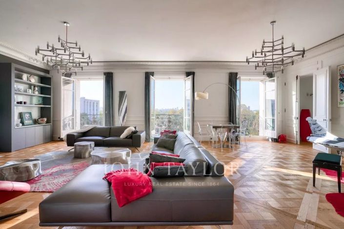 Image No.2-5 Bed Apartment for sale