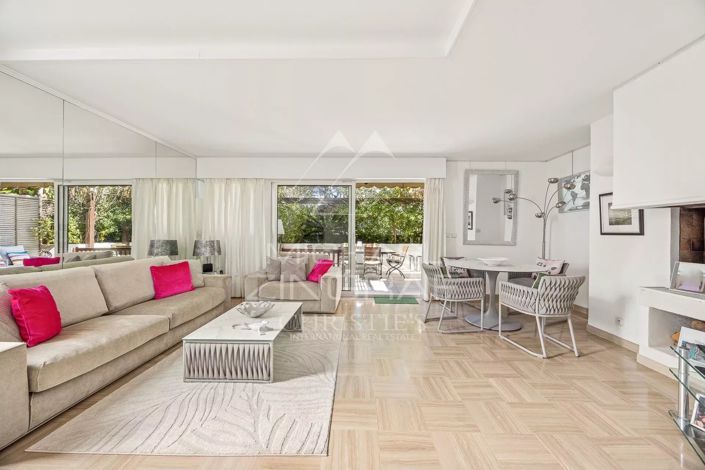 Image No.3-Maison de 4 chambres à vendre à Cannes