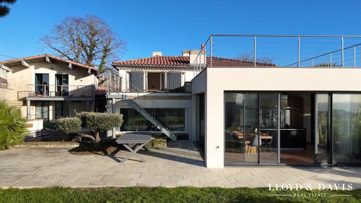 Image No.12-4 Bed House for sale