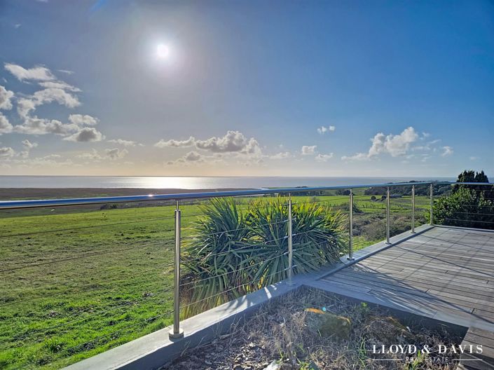 Image No.3-Maison de 4 chambres à vendre à Chenac-Saint-Seurin-d'Uzet