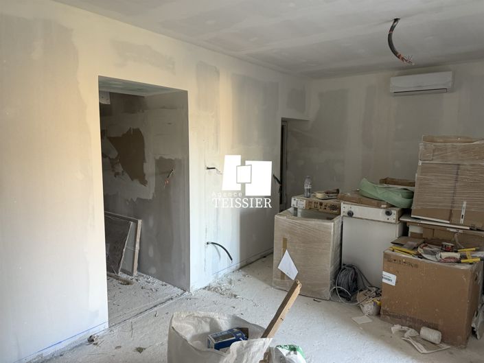 Image No.13-3 Bed House for sale