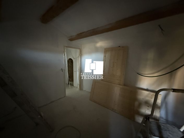 Image No.14-3 Bed House for sale