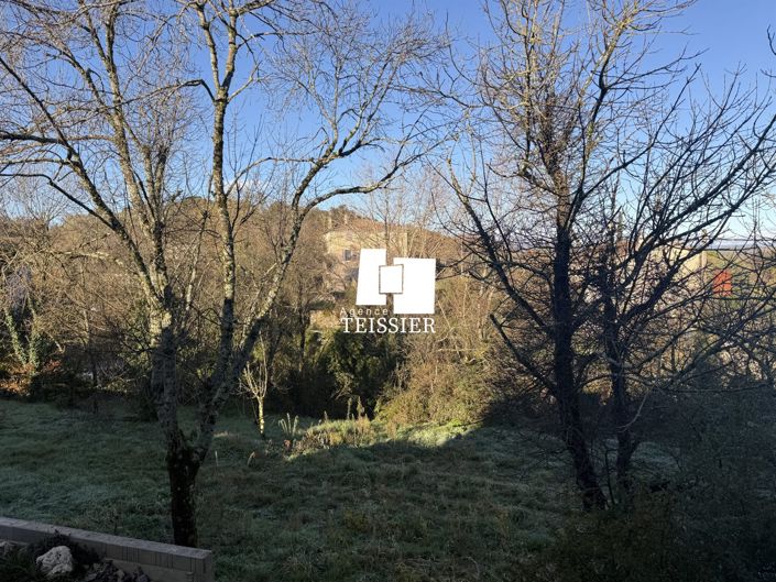 Image No.8-3 Bed House for sale