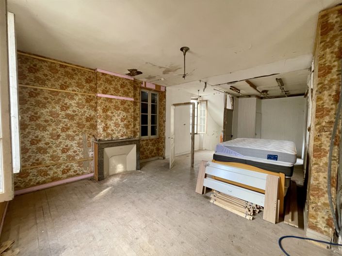 Image No.12-3 Bed House for sale